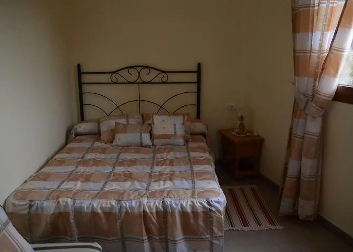 Casa Camilo Kır Evi